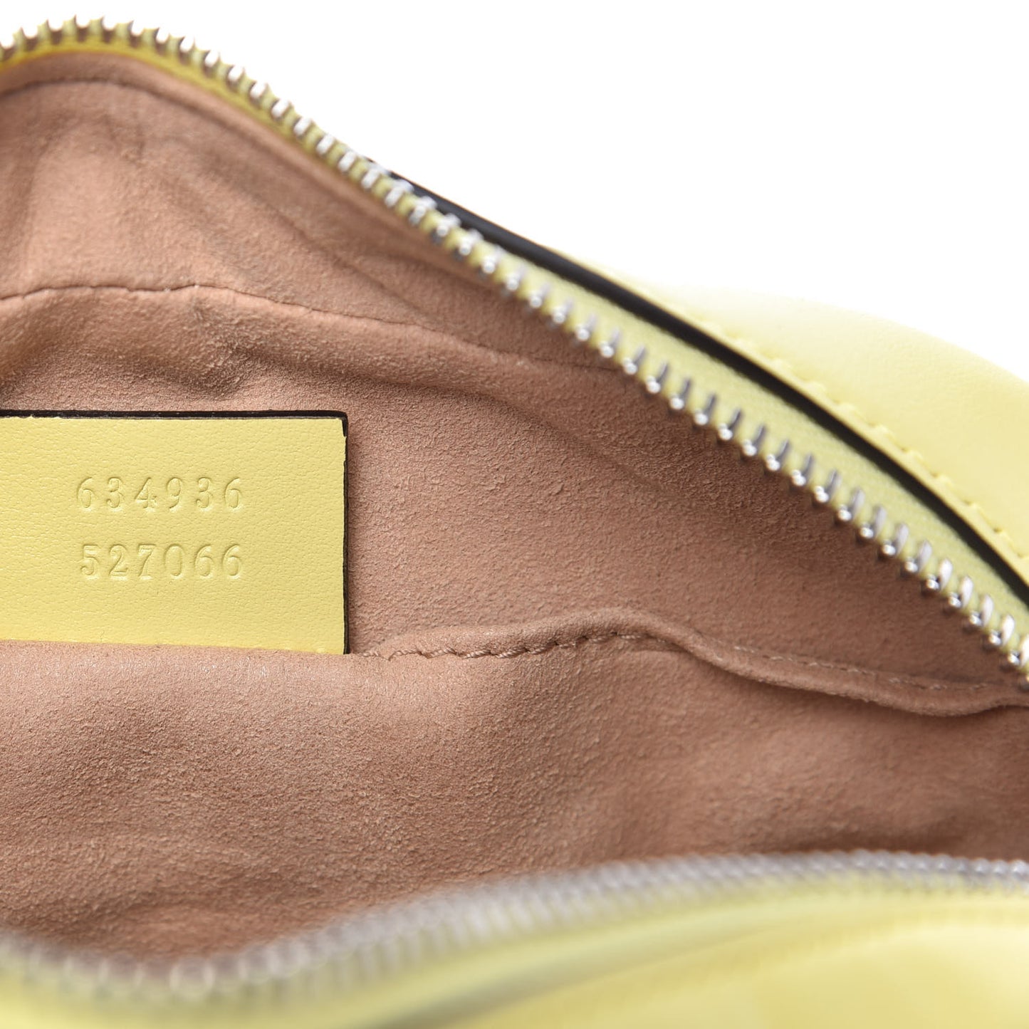 Calfskin Matelasse Mini GG Marmont Chain Shoulder Bag Banana