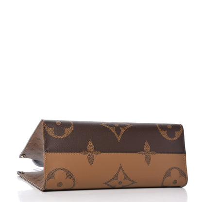 Louis Vuitton Reverse Monogram Giant Onthego MM 4 of 9
