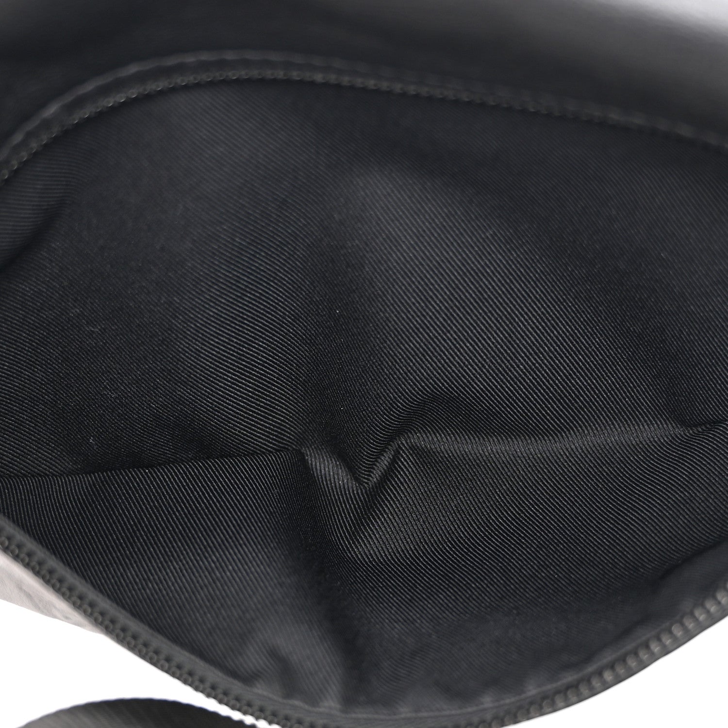 Louis Vuitton Calfskin Monogram Shadow Discovery Bumbag Black 6 of 10