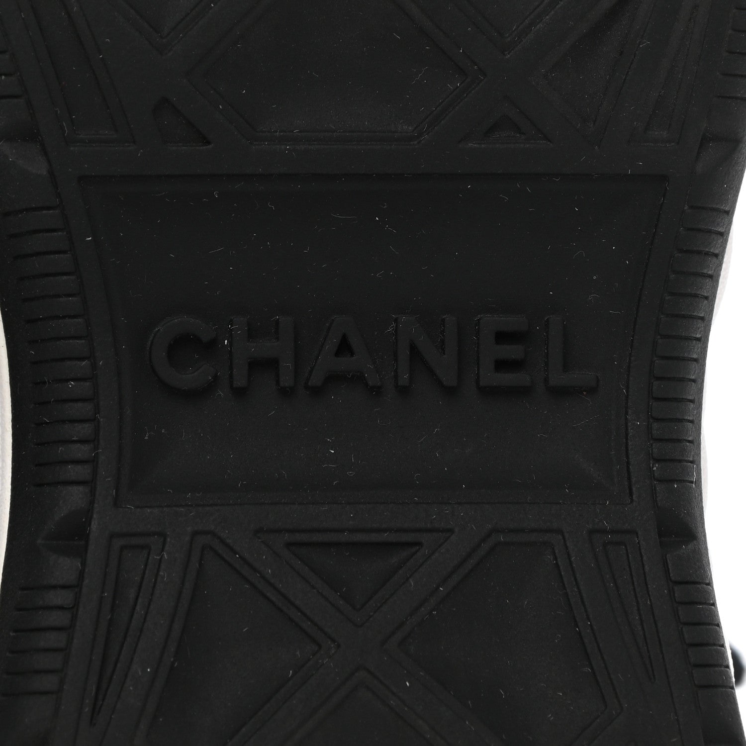 Chanel Velvet Calfskin Mixed Fibers CC Sneakers 35 Black 6 of 10