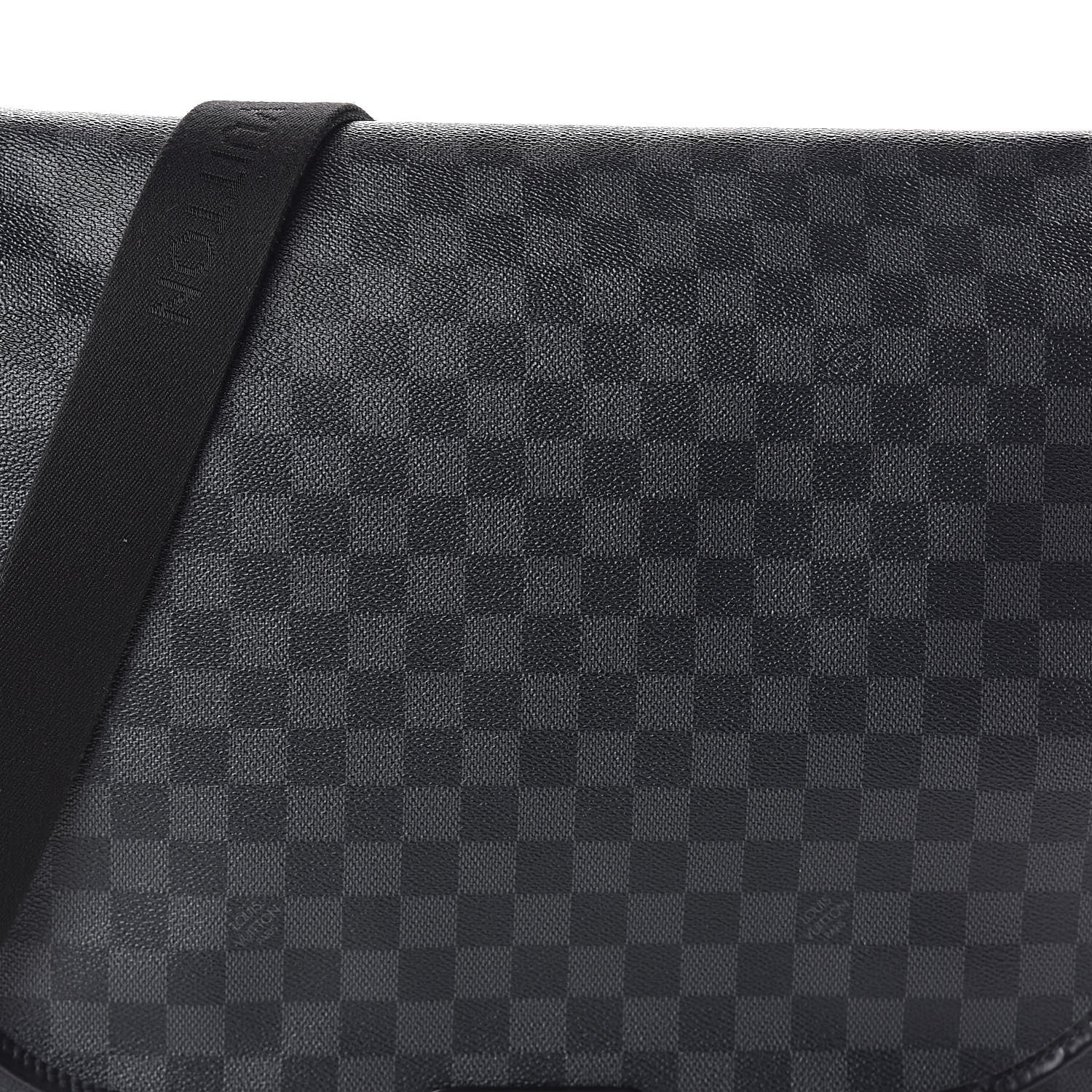 Louis Vuitton Damier Graphite District MM 6 of 9