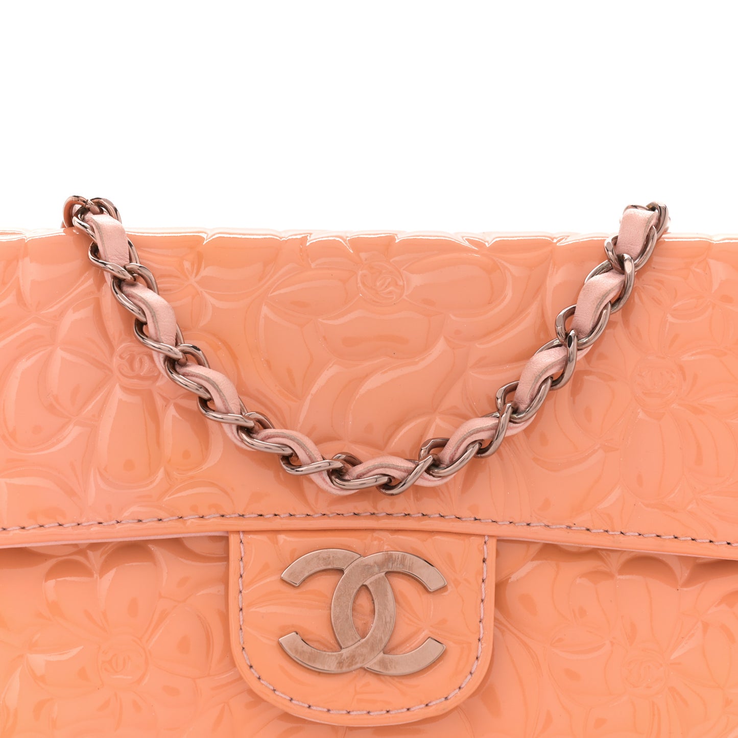 Patent Calfskin Camellia Embossed Flap Pochette Pink