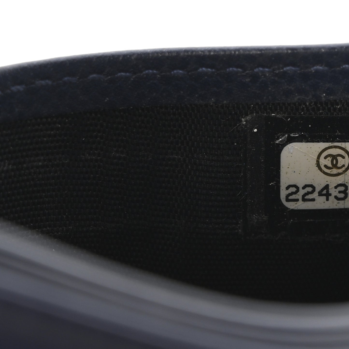 Caviar Chevron Quilted Card Holder Navy Blue