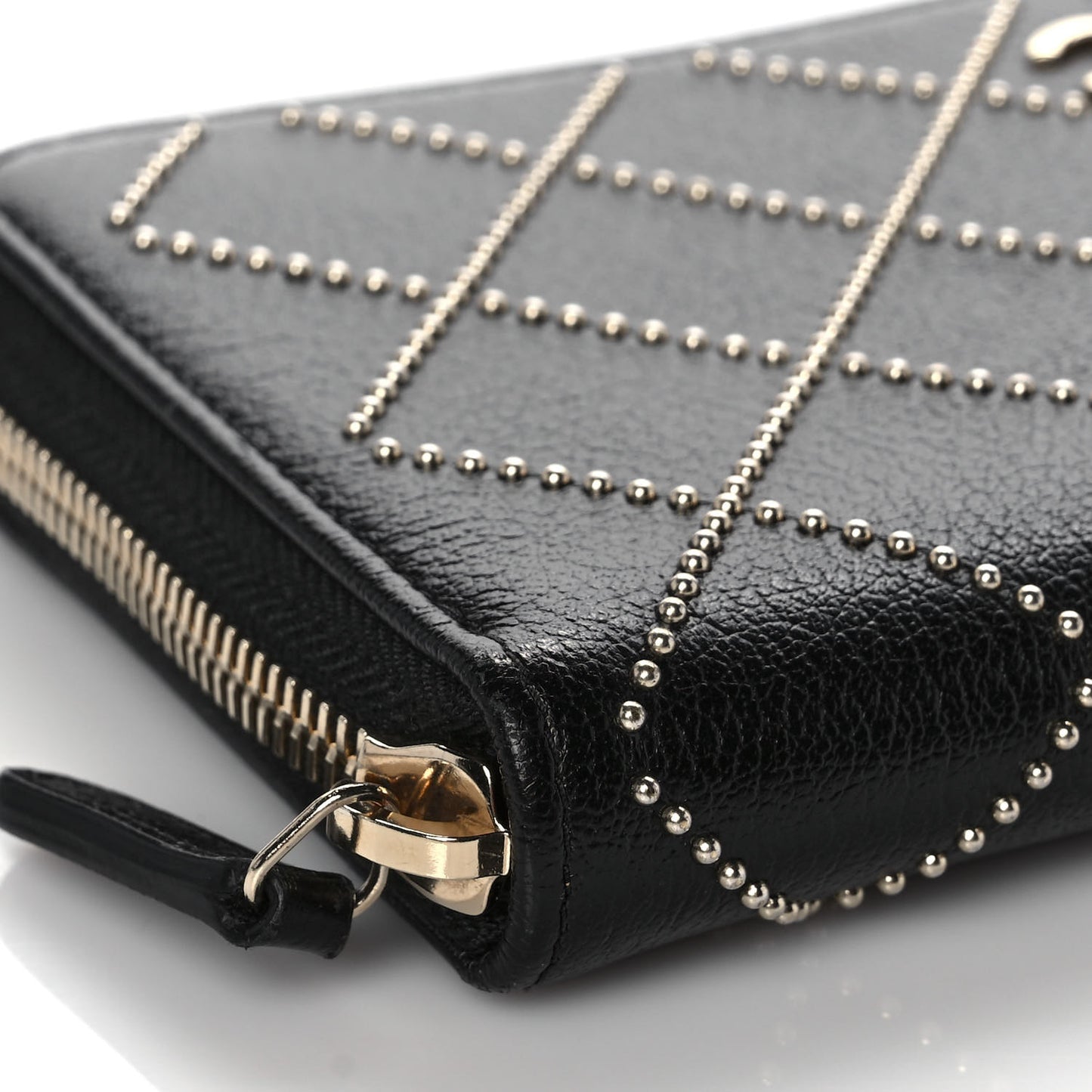 Shiny Lambskin Studded Rock The Diamond CC Zip Around Wallet Black