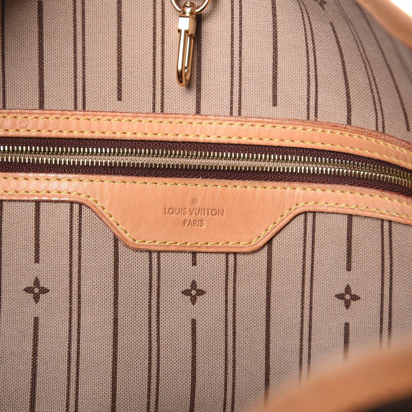 Monogram Delightful GM
