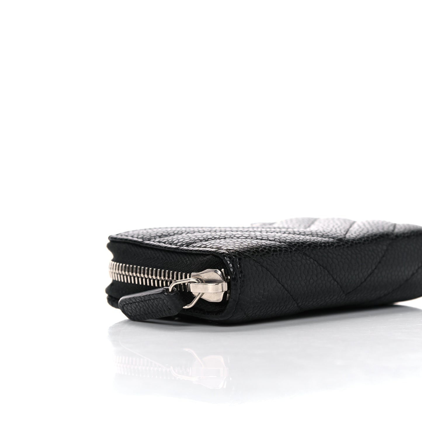 Caviar Chevron Quilted Zip Coin Purse Black