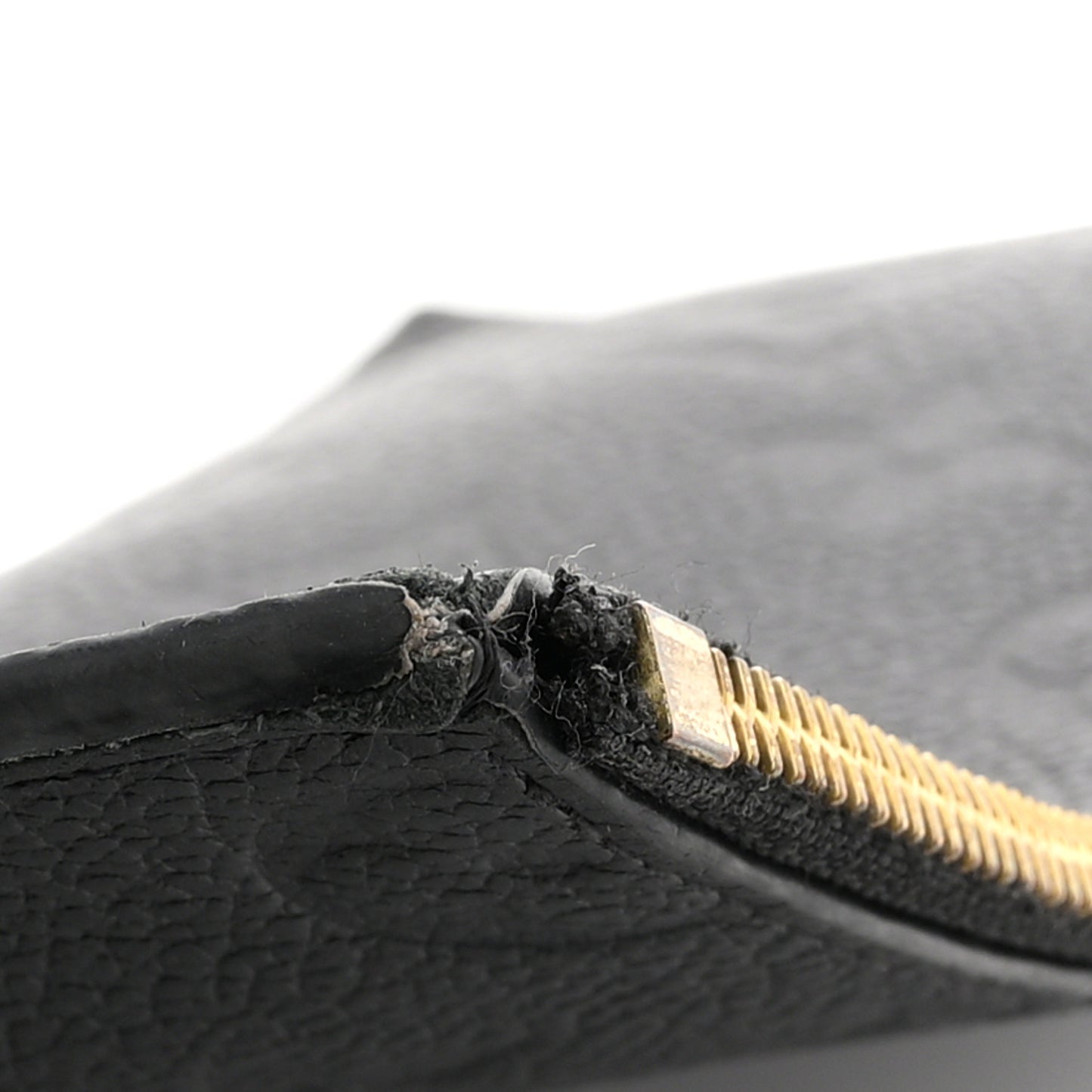 Empreinte Felicie Chain Wallet Zippered Insert Black