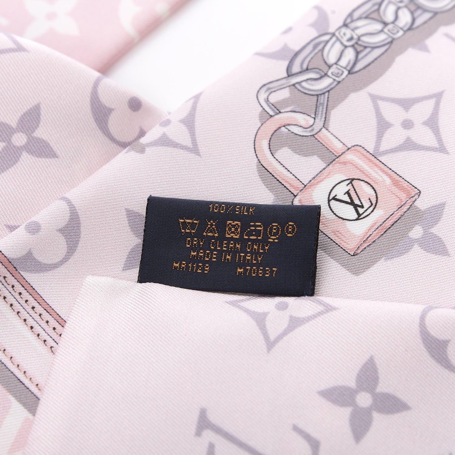 Louis Vuitton Silk Monogram Confidential Bandeau Light Pink 4 of 4