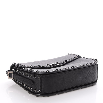 Valentino Garavani Pebbled Calfskin Onyx Medium Rockstud Rolling Flap Saddle Bag Black 4 of 7