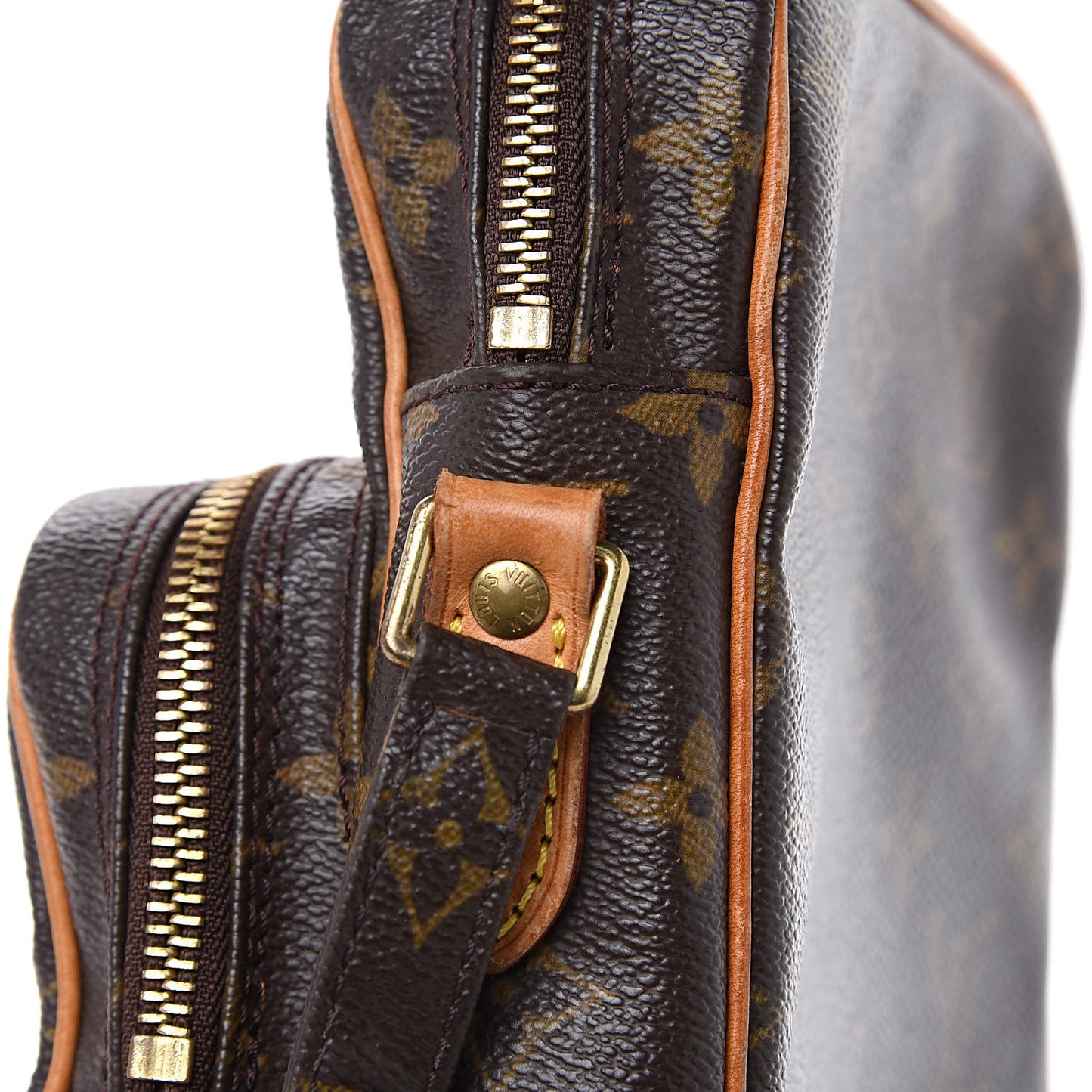 Monogram Amazone