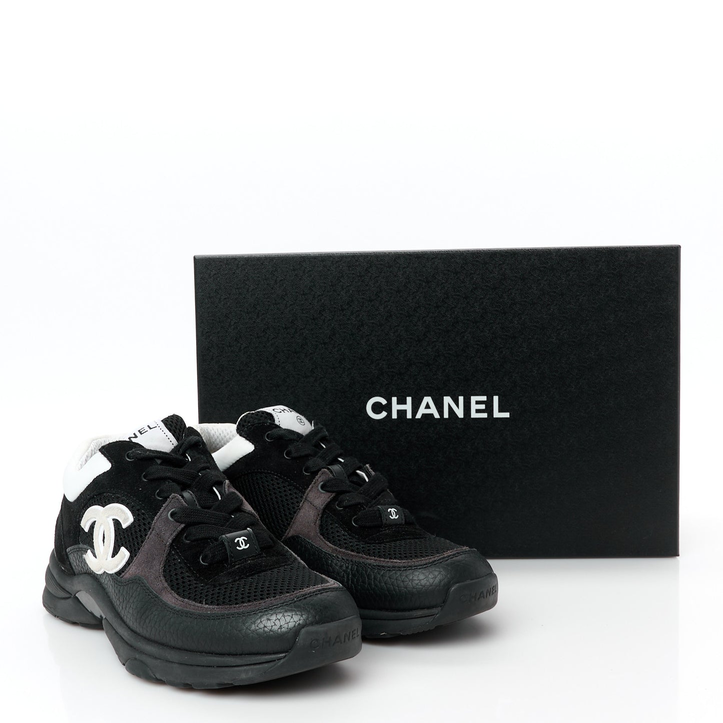 Mesh Suede Grained Calfskin Womens CC Sneakers 37.5 Black White