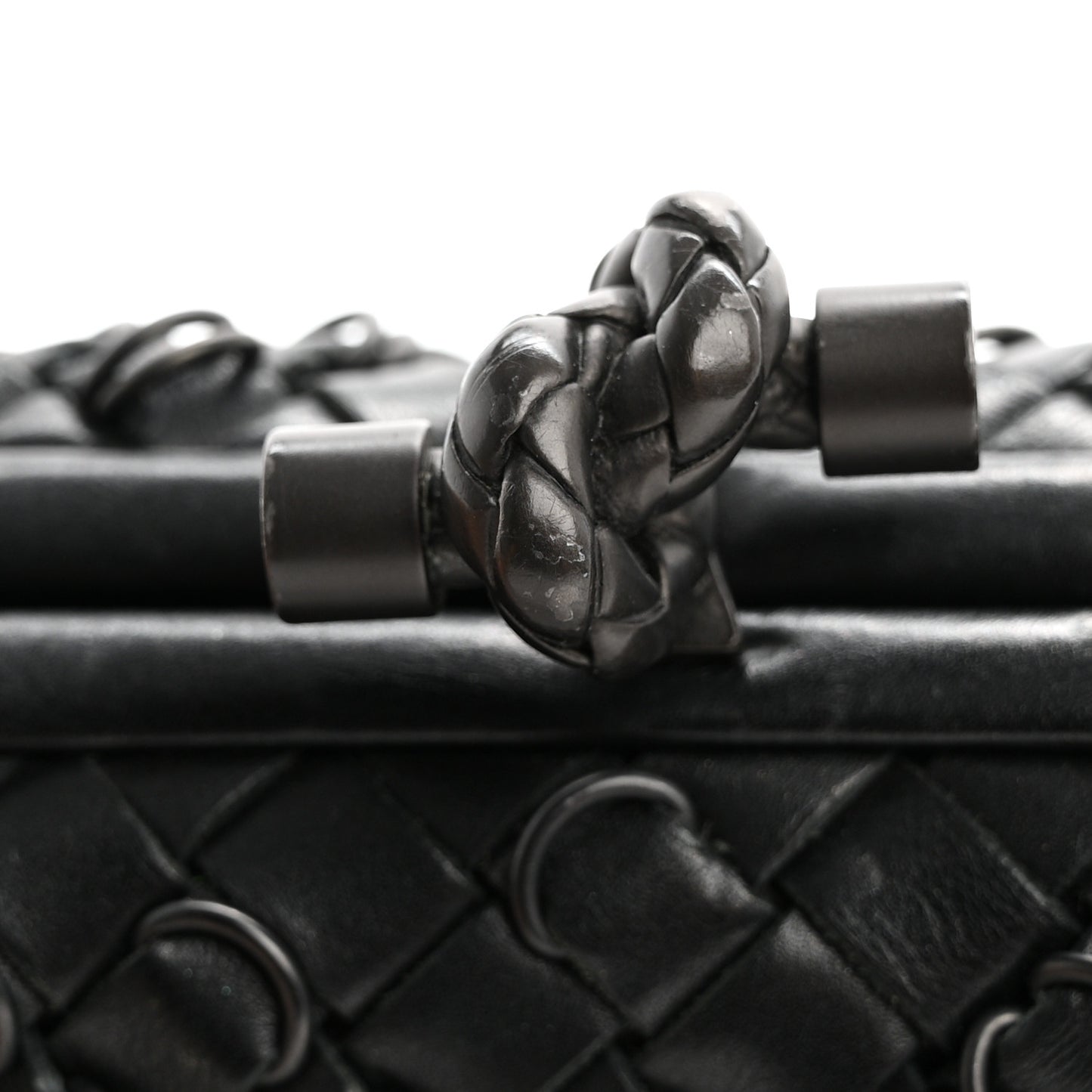 Nappa Intrecciato Knot Clutch Black