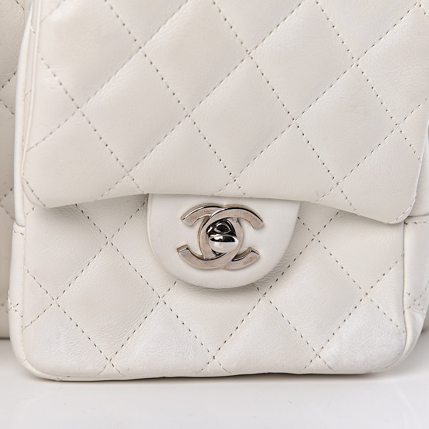 Chanel Calfskin Quilted Large Cambon Multipocket Reporter White 11 of 20