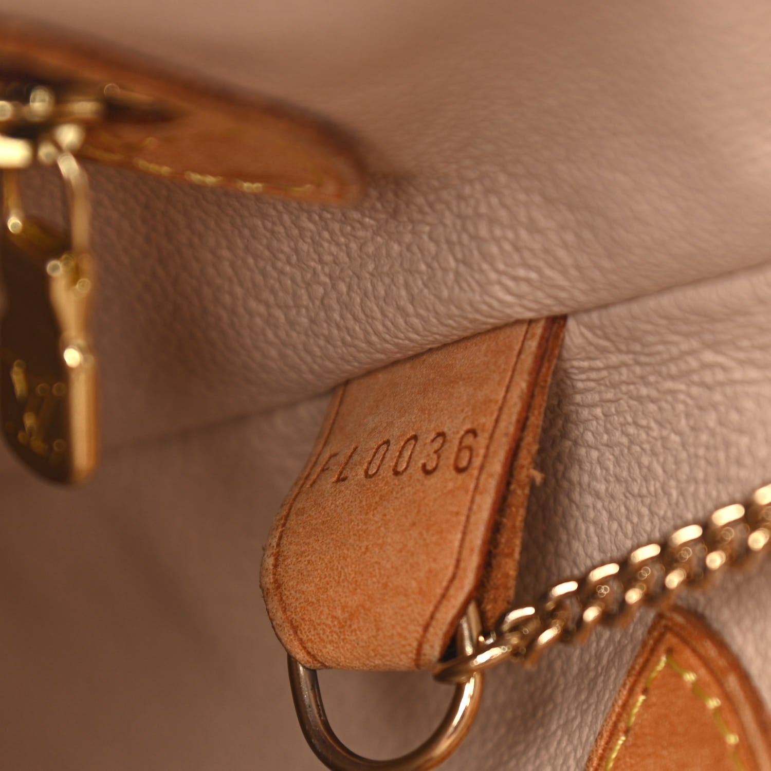 Louis Vuitton Monogram Petit Bucket 23 8 of 15