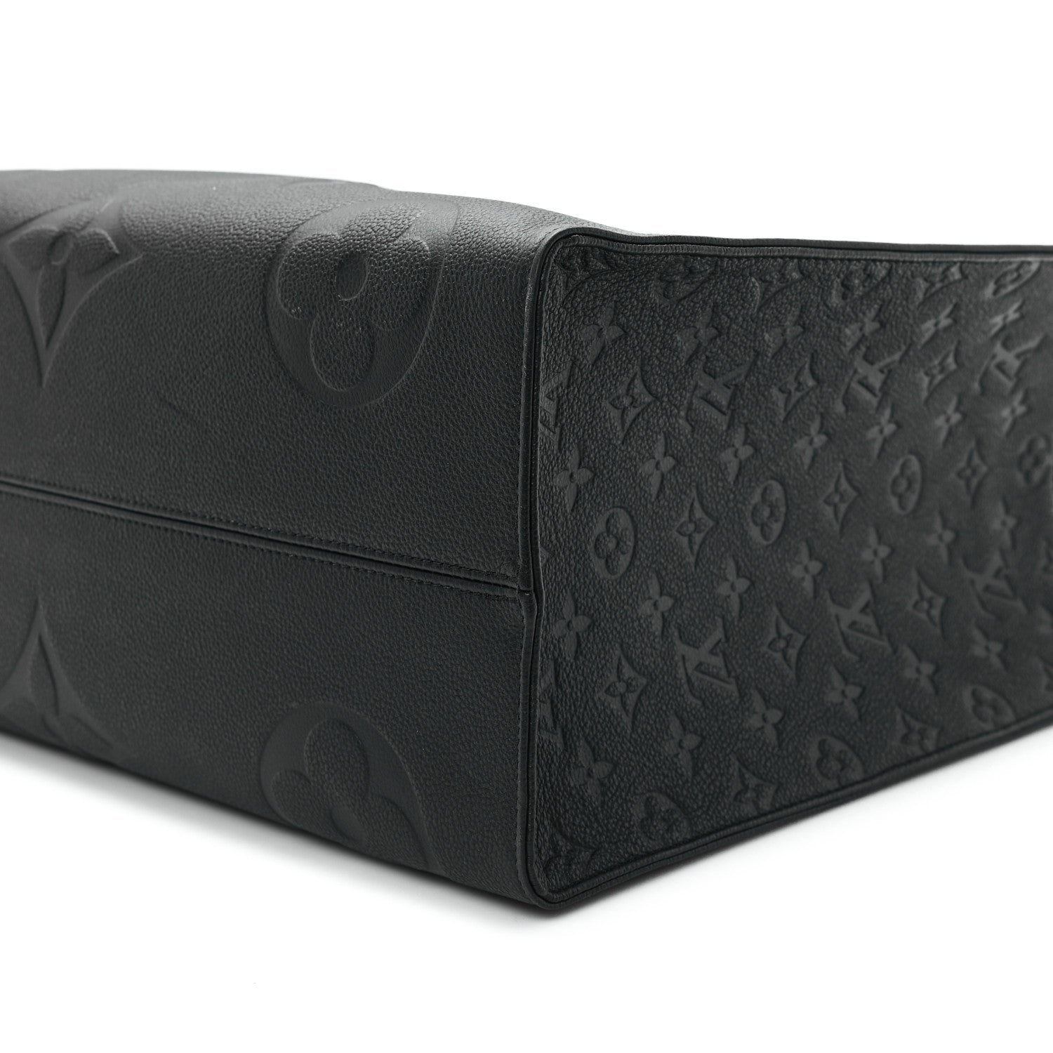 Louis Vuitton Empreinte Monogram Giant Onthego GM Black 9 of 10