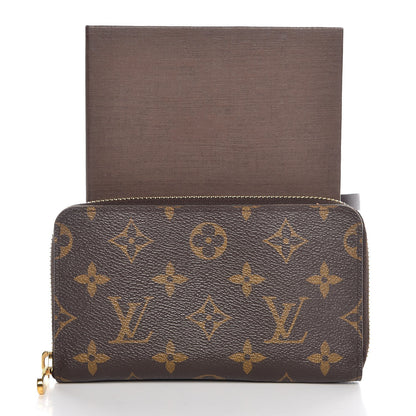 Louis Vuitton Monogram Zippy Compact Wallet 8 of 8