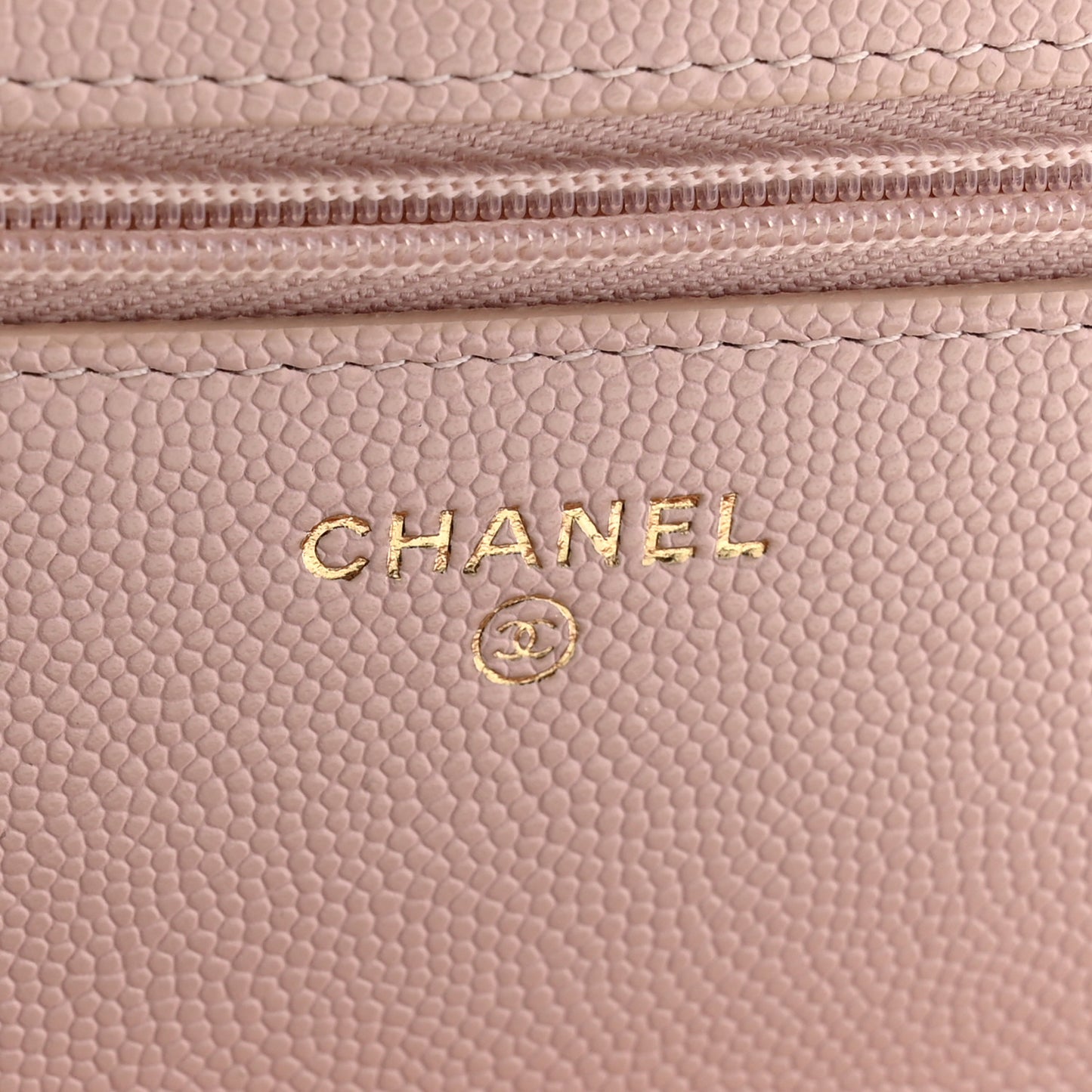 Caviar Quilted Crystal Enamel CC Wallet On Chain WOC Light Pink