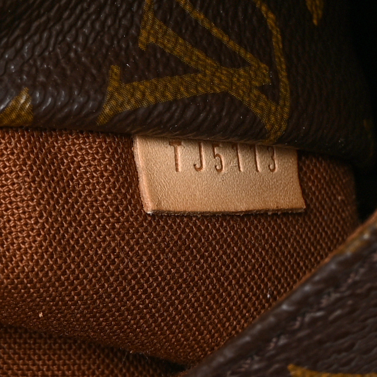 Louis Vuitton Monogram Totally PM 7 of 10