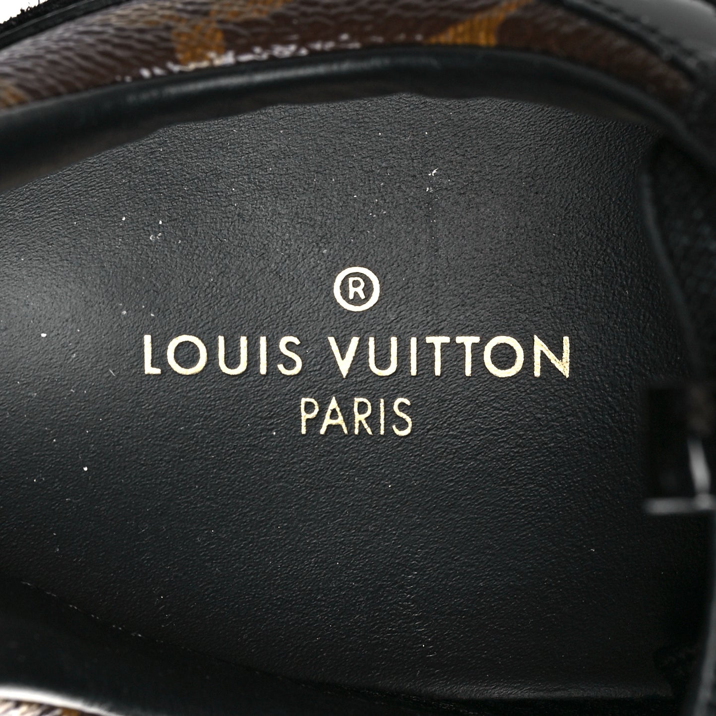 Suede Monogram Run Away Sneakers 39 Black