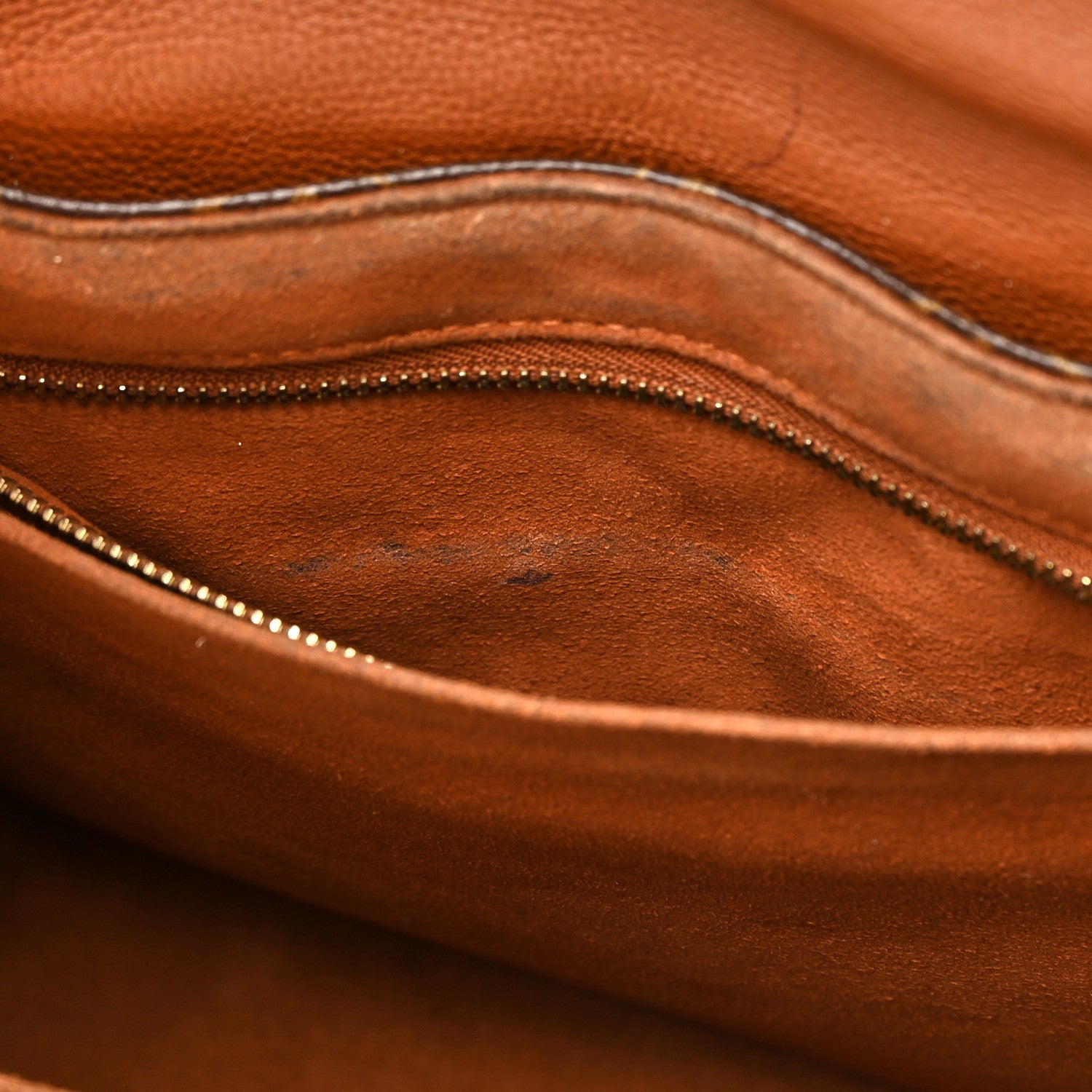 Louis Vuitton Monogram Eden MM Camel 11 of 26