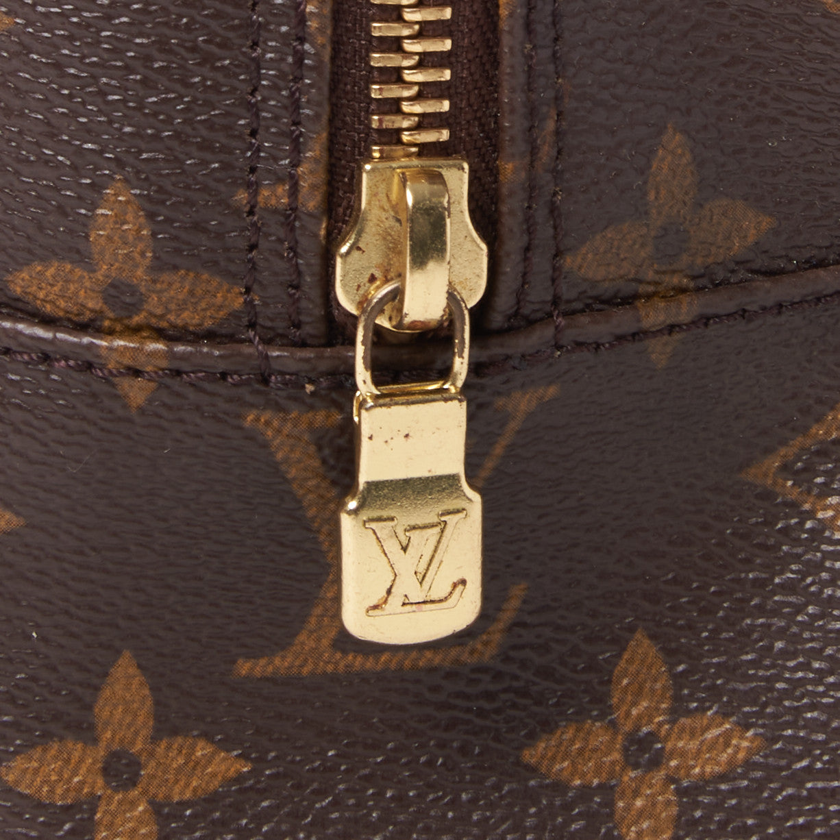 Louis Vuitton Monogram Trousse Toilette 28 7 of 8