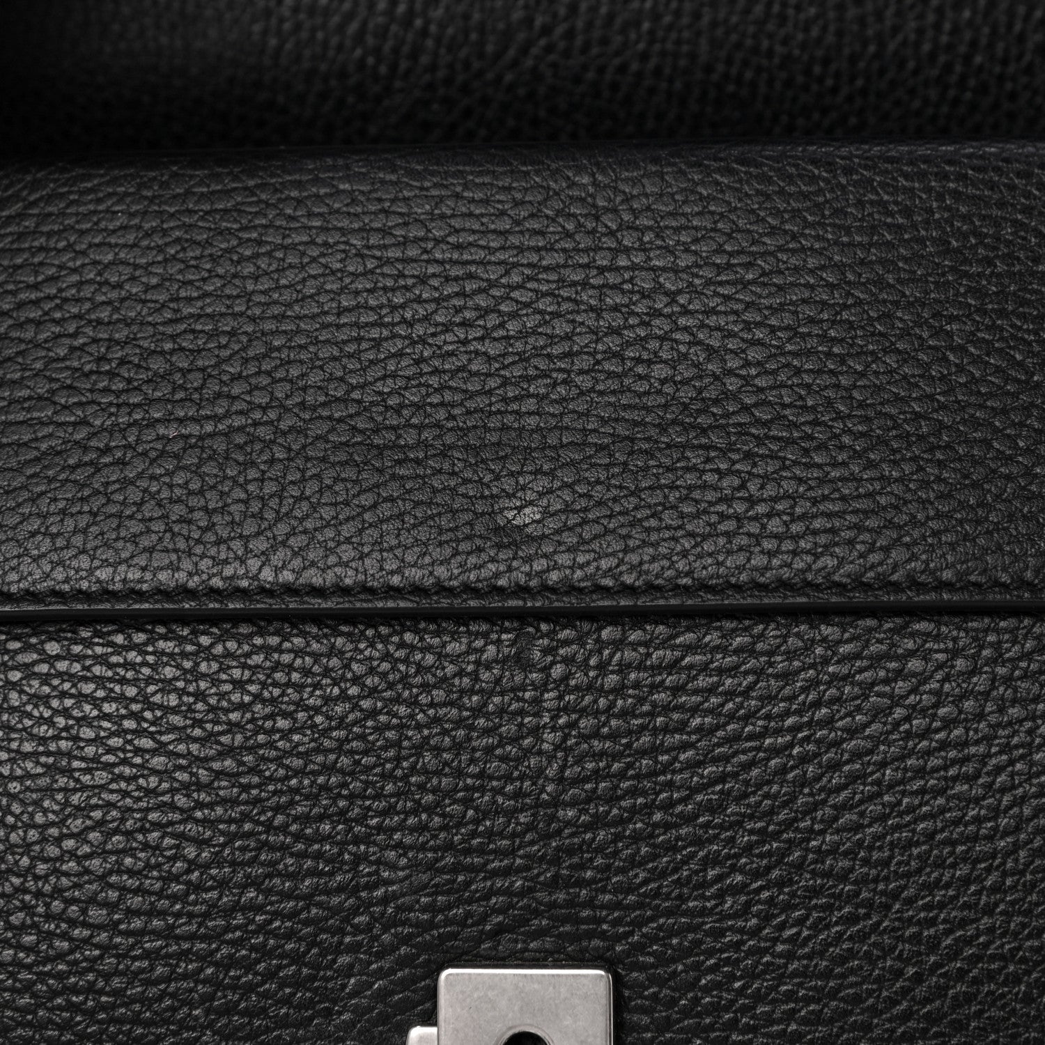 Gucci Pebbled Calfskin Small Dionysus Shoulder Bag Black 14 of 18