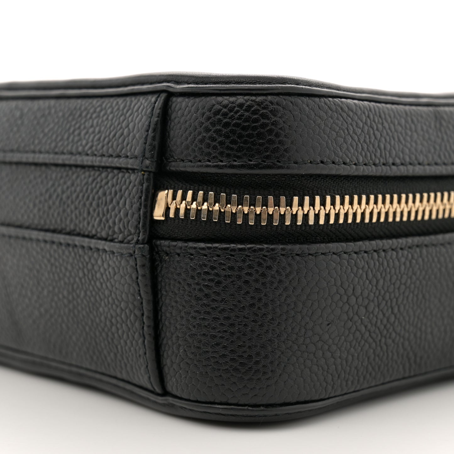 Caviar Quilted Small CC Filigree Vanity Case Black