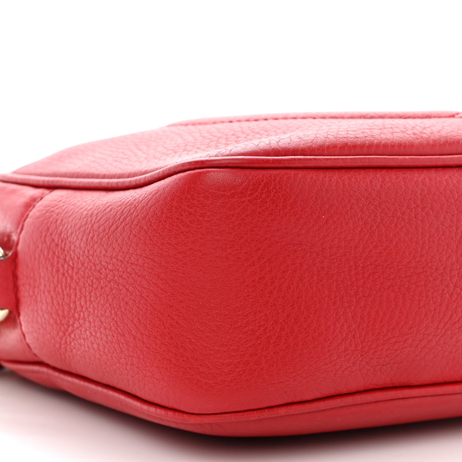 Gucci Pebbled Calfskin Small Soho Disco Bag Tabasco Red 9 of 12