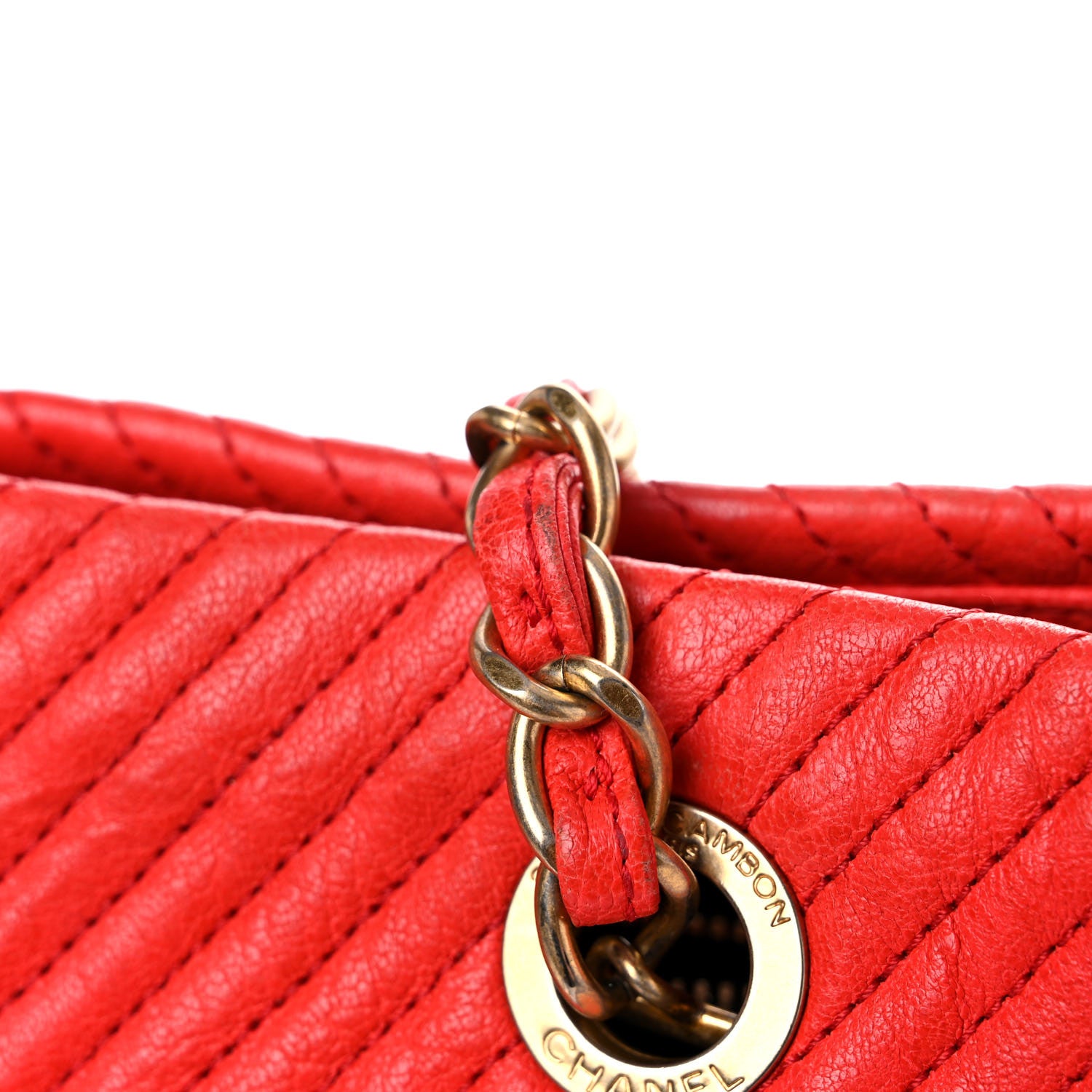 Chanel Wrinkled Lambskin Chevron Quilted Large Surpique Tote Red 16 of 31