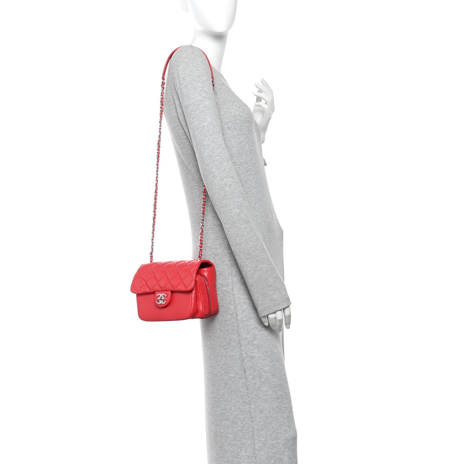 Chanel Aged Calfskin Quilted Express Zip Around Flap Red 2 of 11