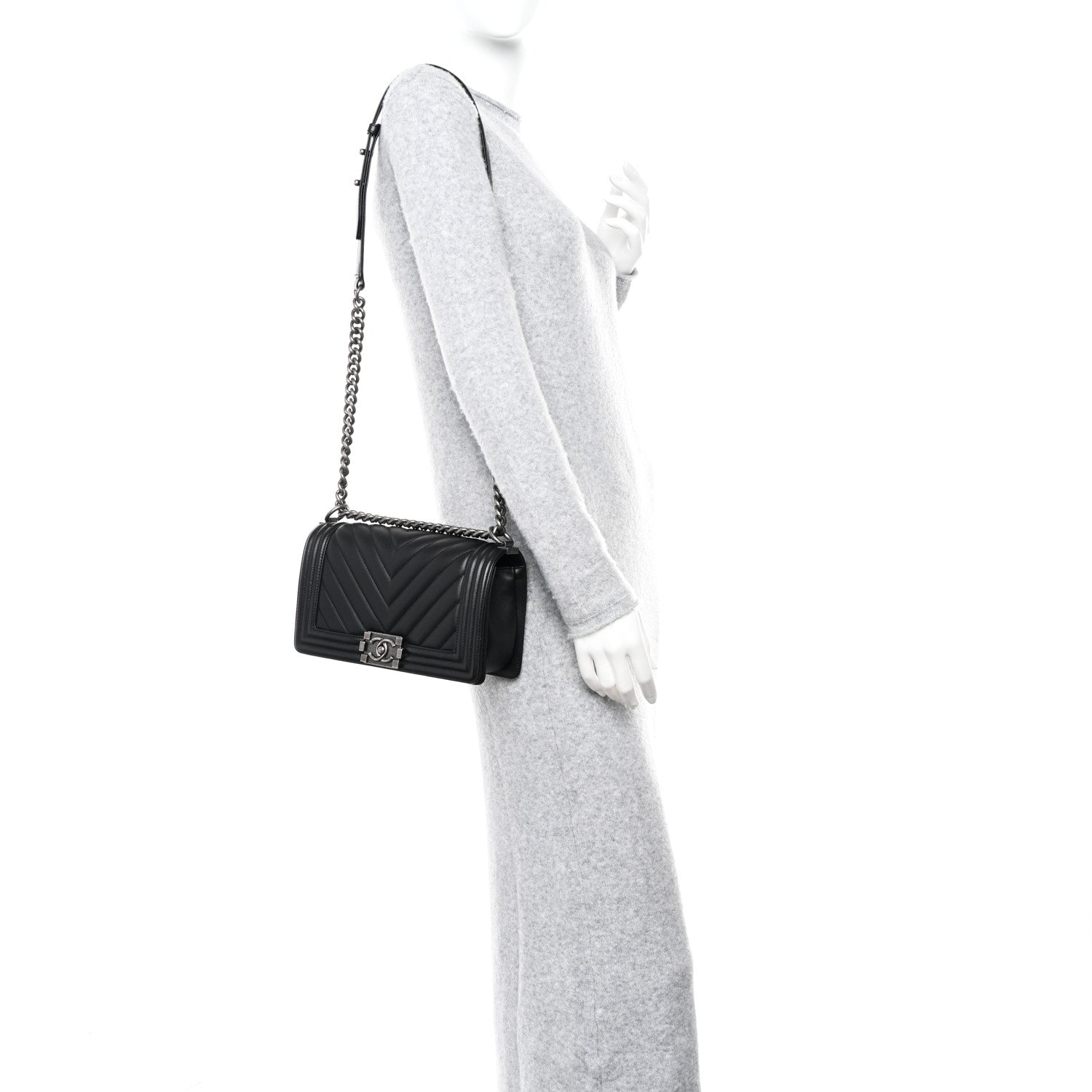 Chanel Lambskin Chevron Quilted Medium Boy Flap Black 2 of 11