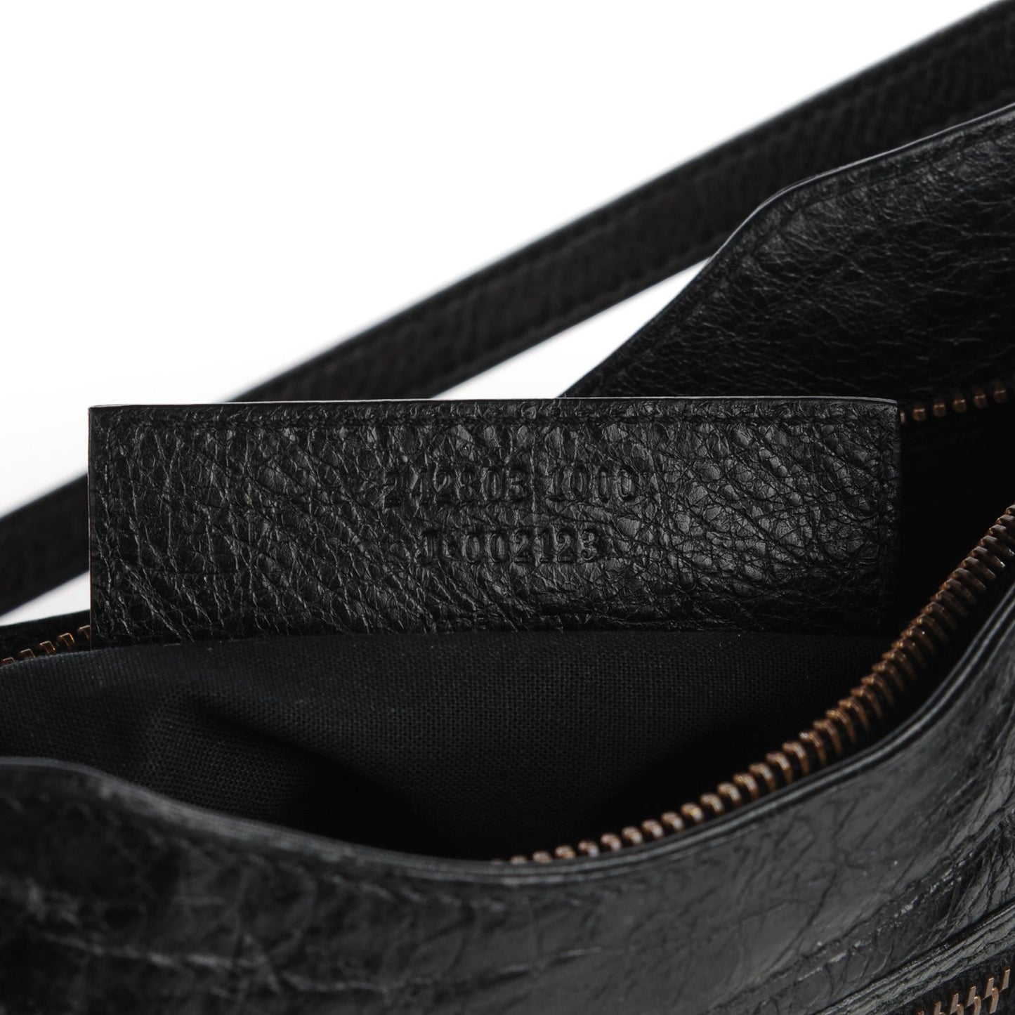 Agneau Classic Hardware Hip Black