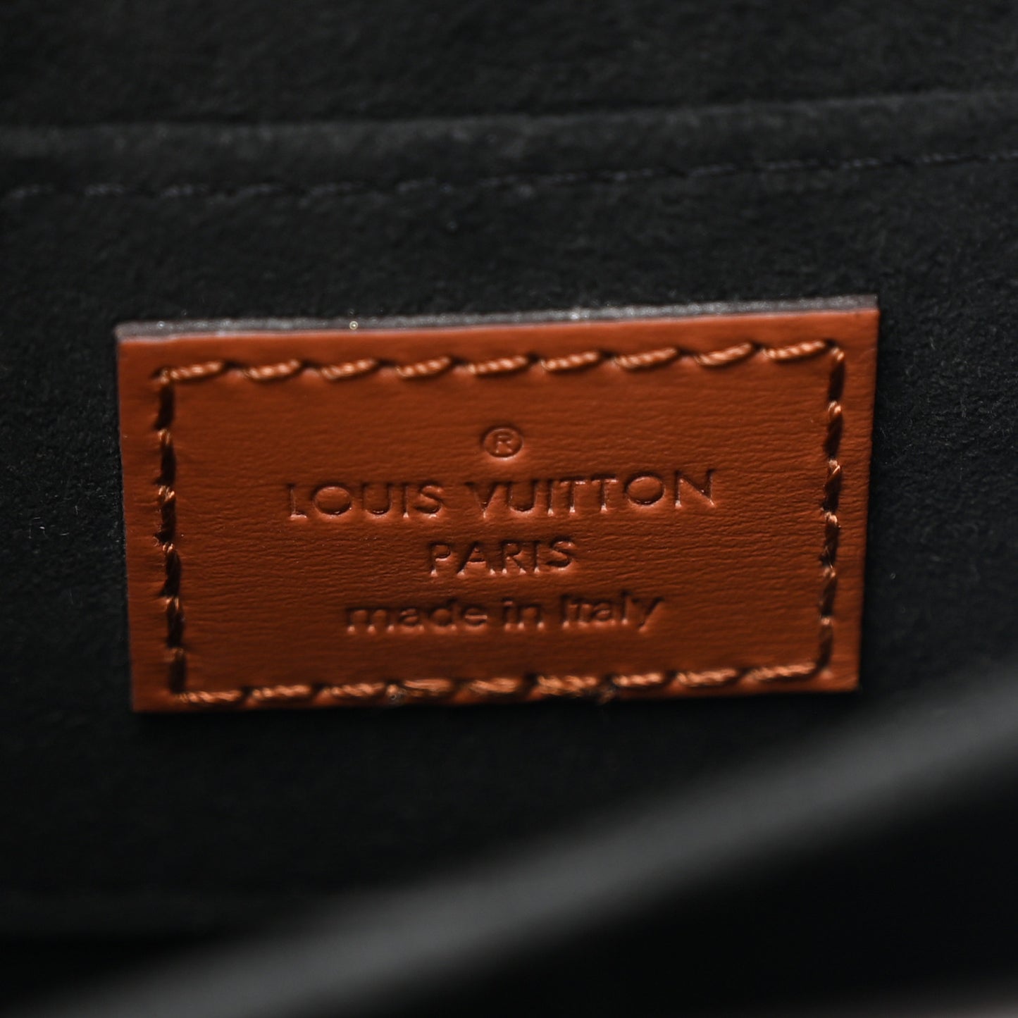 Reverse Monogram Dauphine Mini