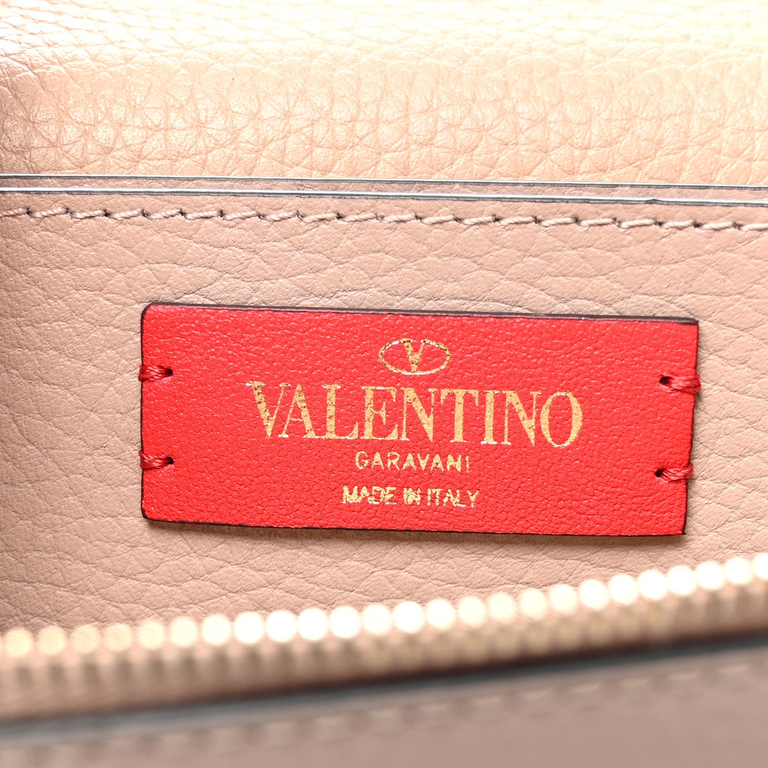 Valentino Garavani Pebbled Calfskin Rockstud Flap Wallet On Chain Poudre 6 of 10