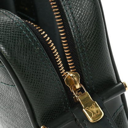 Louis Vuitton Taiga Kaluga Toiletry Pouch Epicea 15 of 17