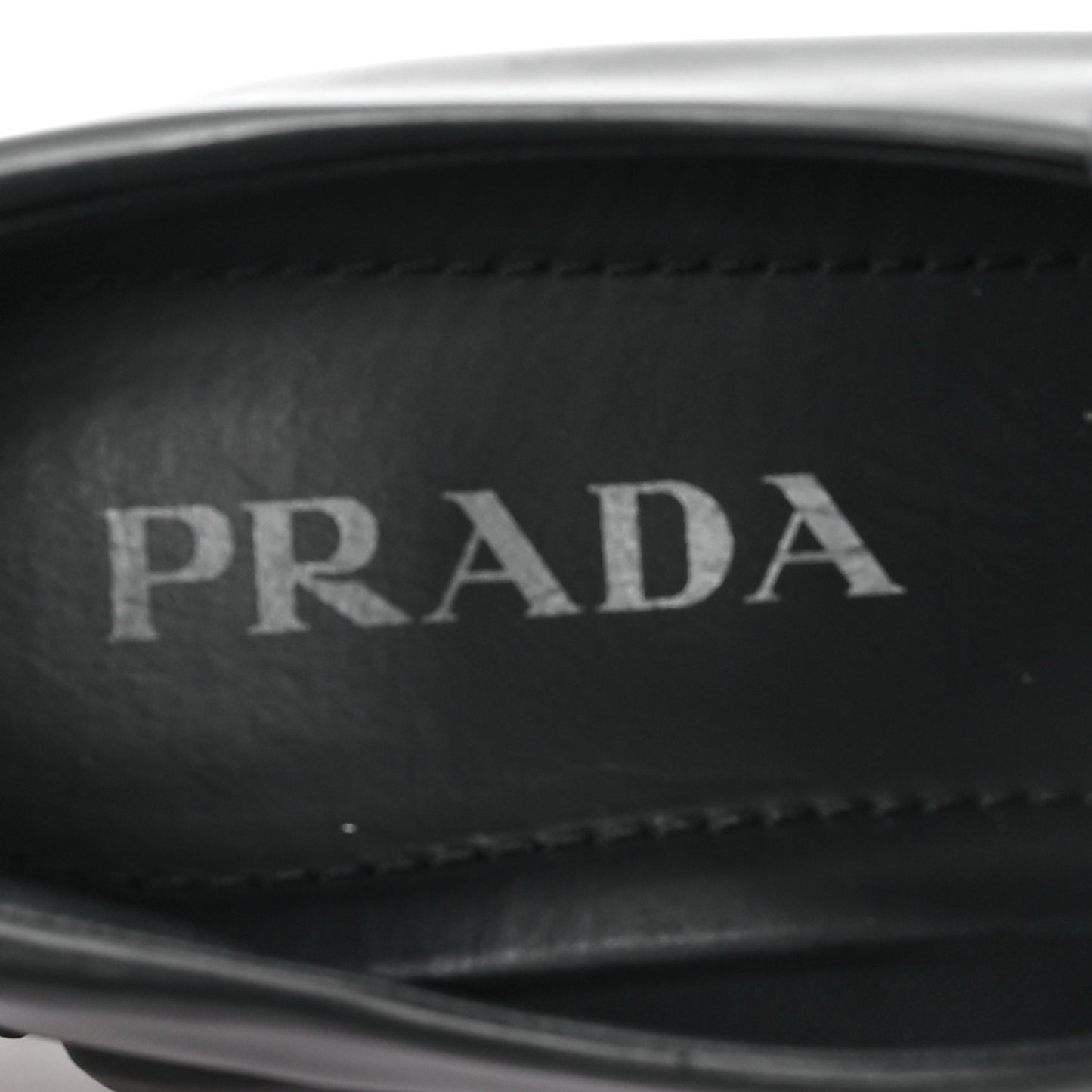 Spazzolato Rois Metal Triangle Logo Monolith 55mm Loafers 38.5 Black 38.5 Black