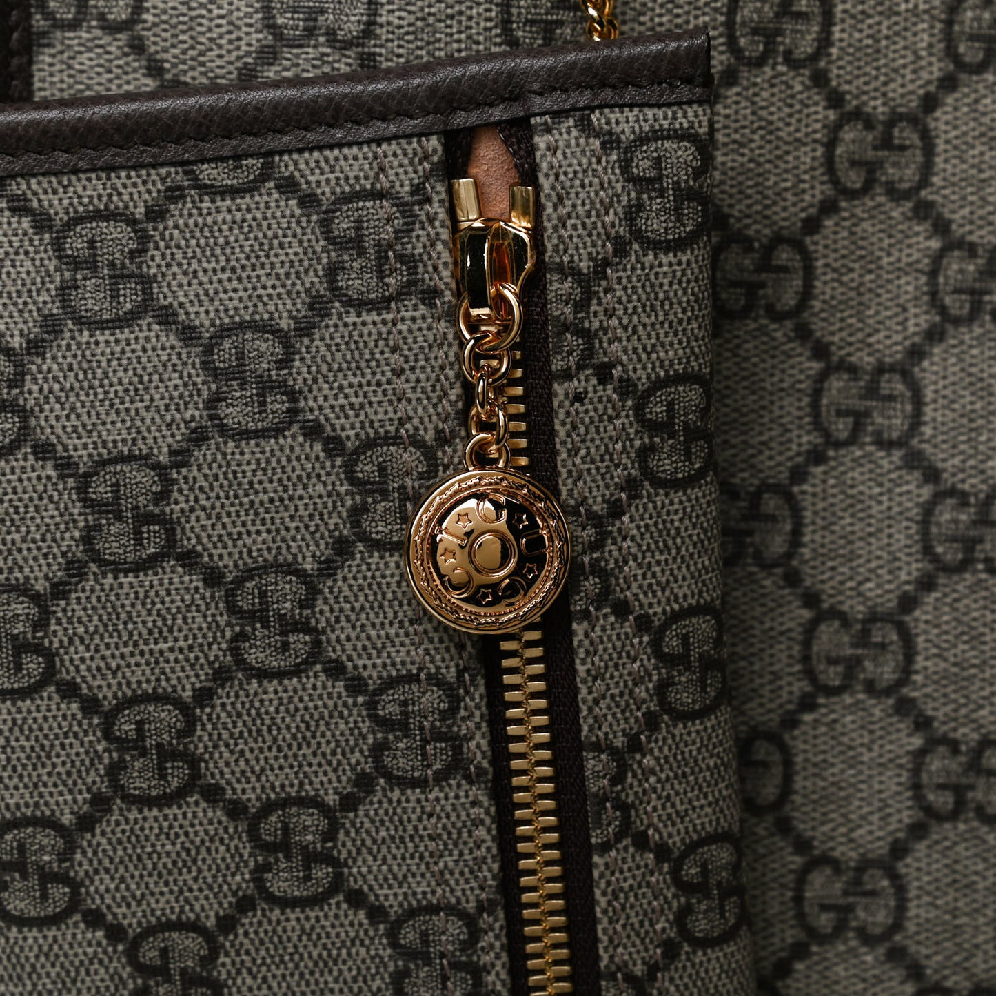 GG Supreme Monogram Large Rajah Chain Tote Beige New Acero