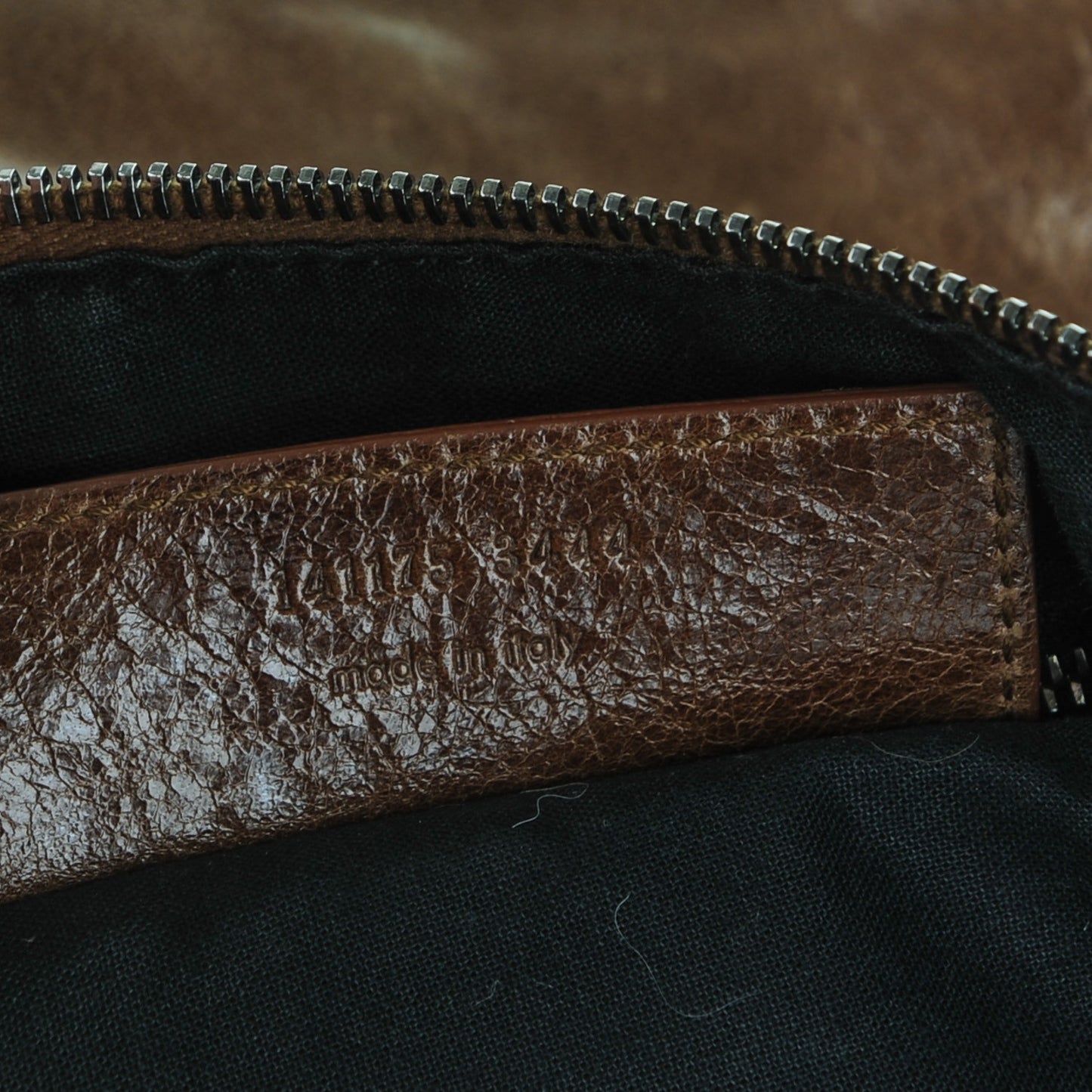 Chevre Mens Day Messenger Olive Brown