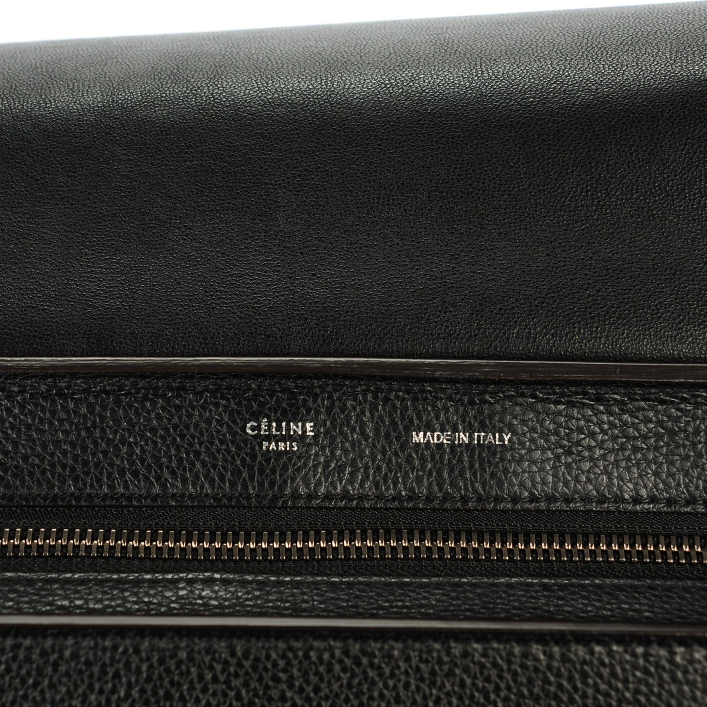 Drummed Calfskin Suede Medium Trapeze Black