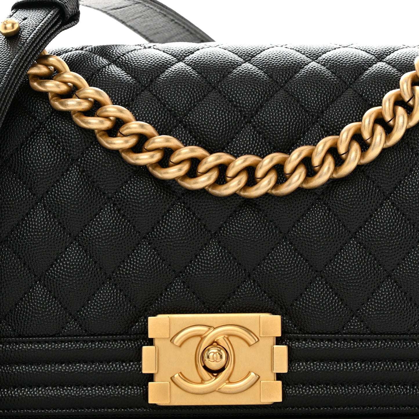 Caviar Quilted Medium Boy Flap Black