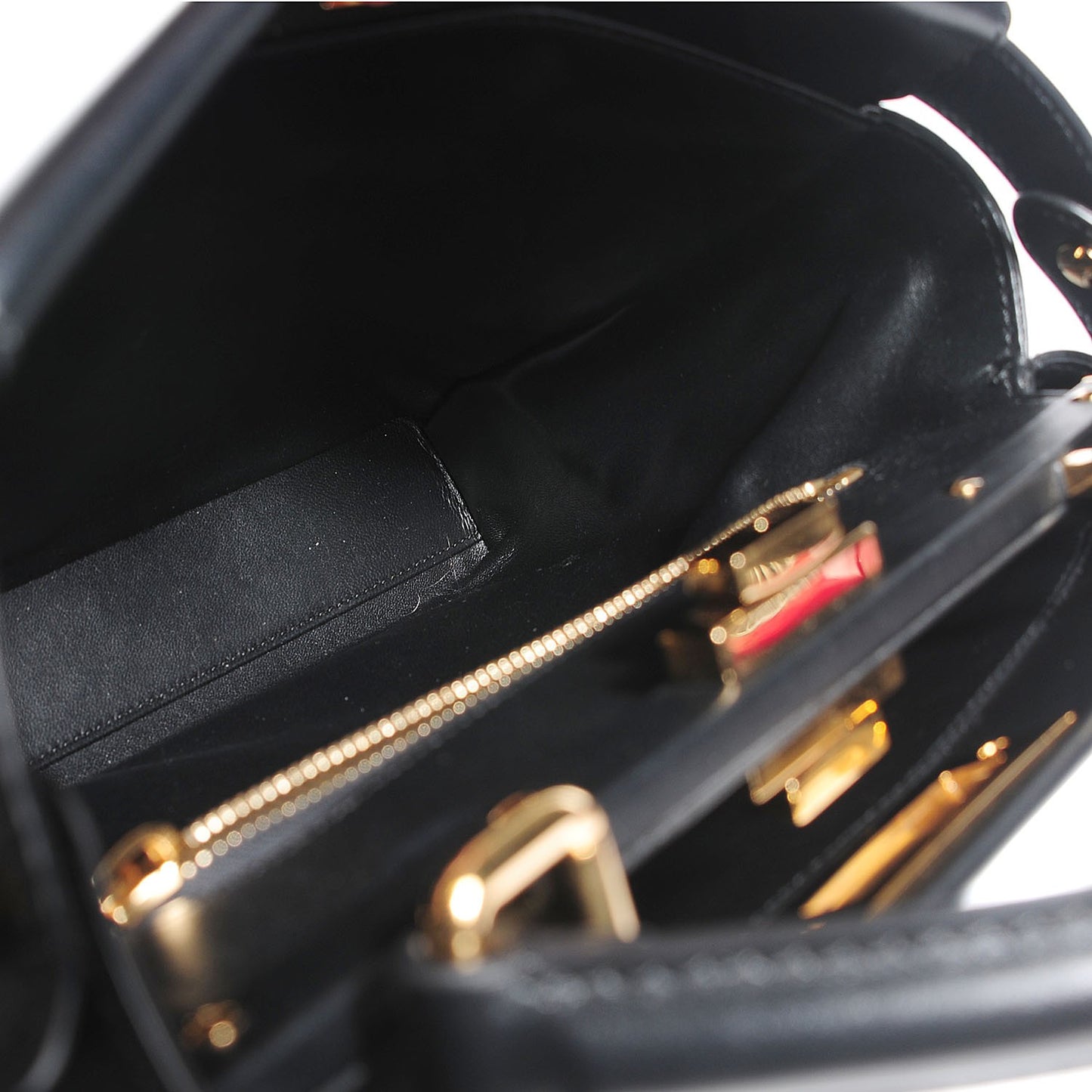 Vitello Morgan Shiny Nappa Medium Peekaboo Iconic Satchel Black