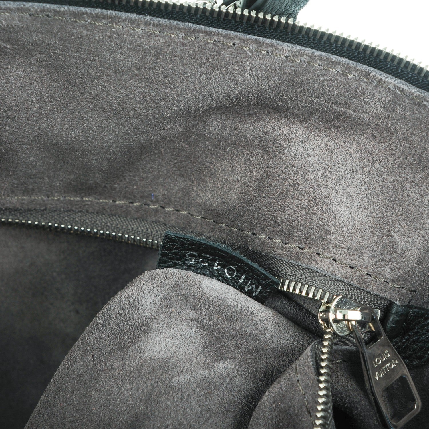Louis Vuitton Cuir Taurillon Soft Lockit PM Black 7 of 7