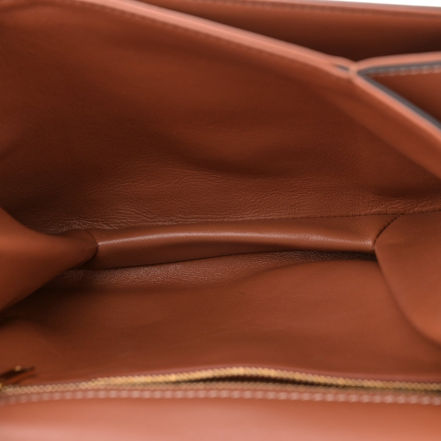 Smooth Calfskin Medium Tabou Tan