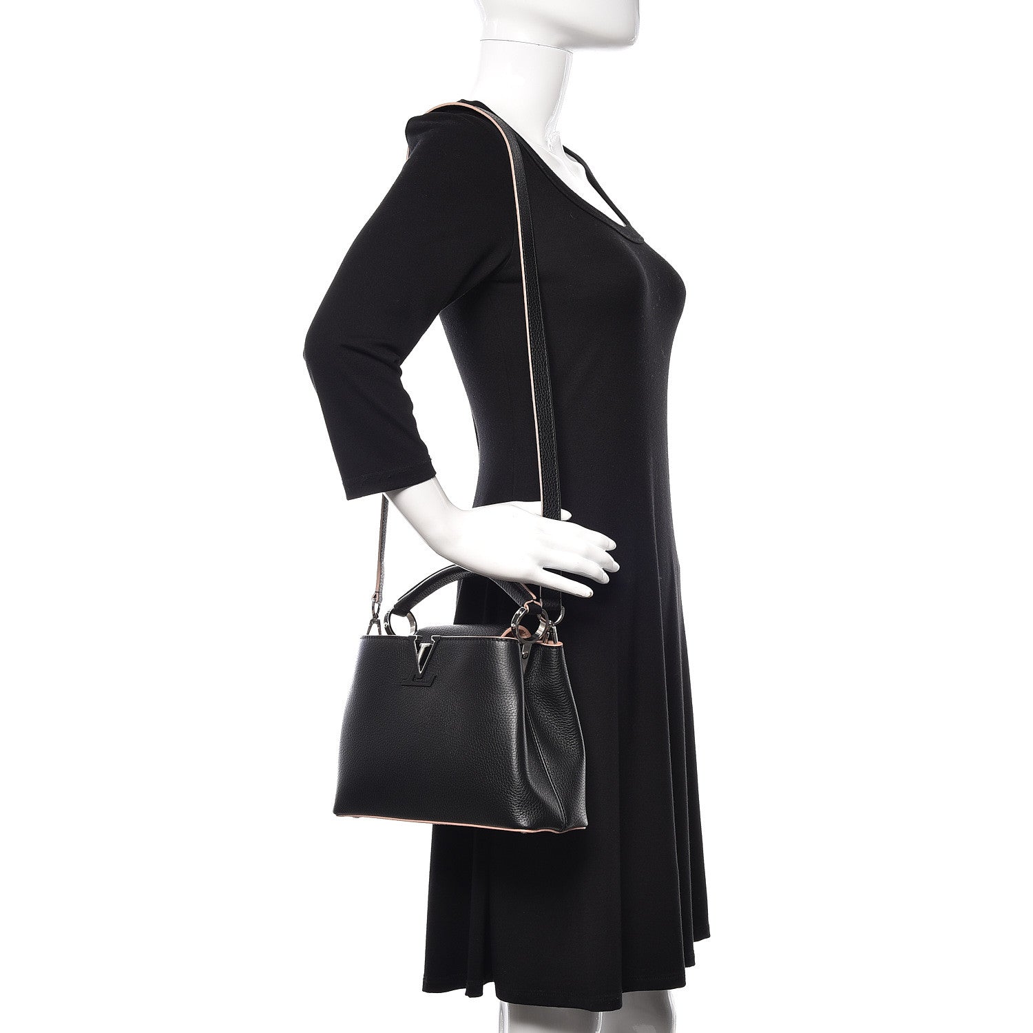 Louis Vuitton Taurillon Capucines BB Black Petale 2 of 8