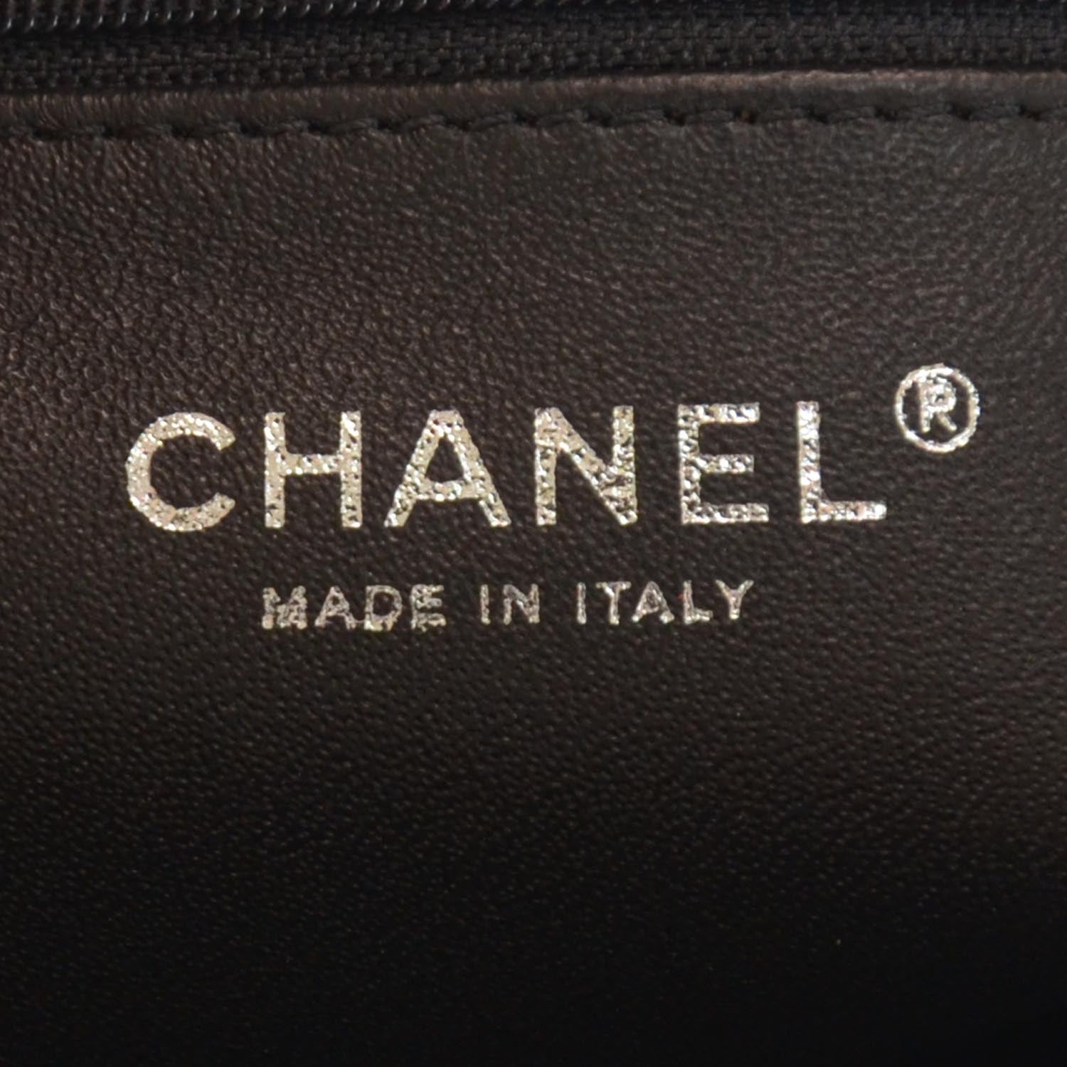 Chanel Caviar Medallion Tote Black 5 of 8