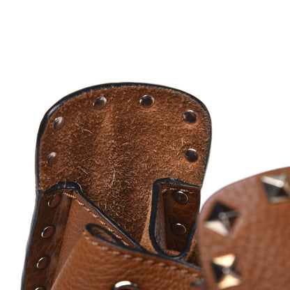 Valentino Garavani Grained Calfskin Rockstud Bucket Bag Bright Cognac 9 of 15