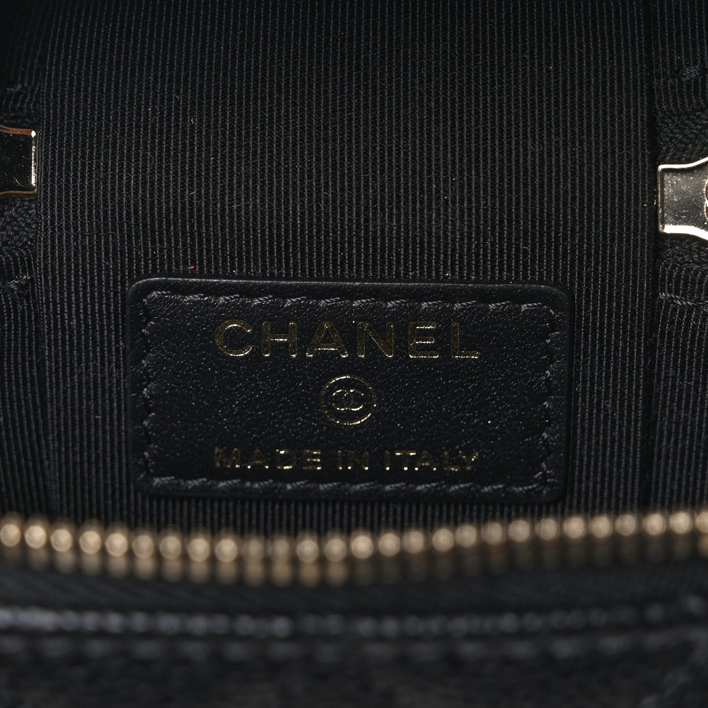 Caviar Quilted Small Handle With Care Vanity Case With Chain Black