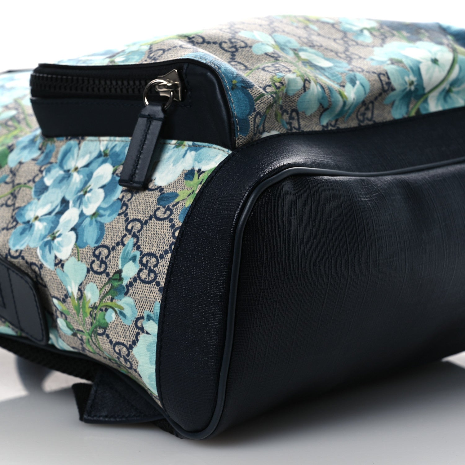 Gucci GG Supreme Monogram Blooms Medium Day Backpack Beige Blue Navy 9 of 11