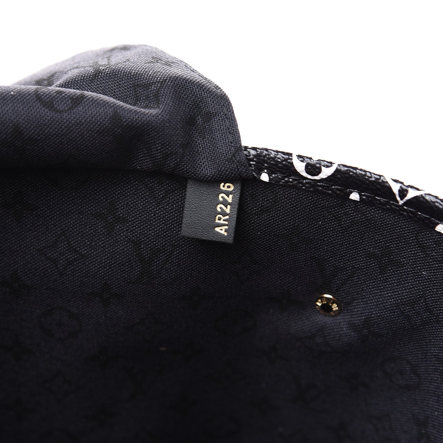 Monogram Giant Crafty Neverfull MM Creme Rouge Black