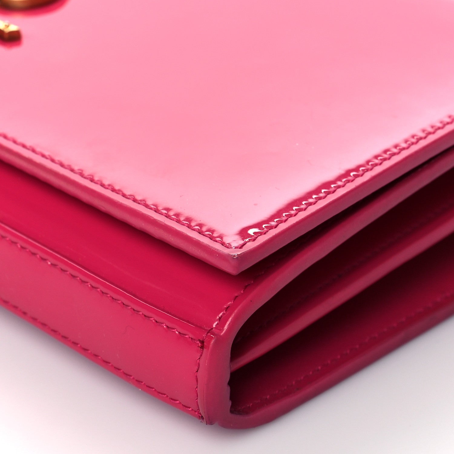 Saint Laurent Patent Calfskin Monogram Kate Wallet On Chain Fresh Fuxia 9 of 9